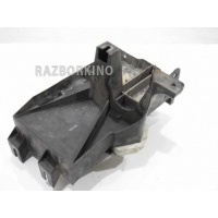 Корпус аккумулятора Land Rover Freelander 1 YJI100190
