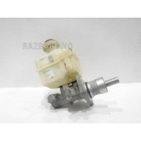 Цилиндр тормозной главный Land Rover Range Rover Sport 1 L320 LR014528