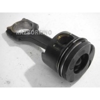 Поршень с шатуном Mercedes Sprinter W906 A6460301017