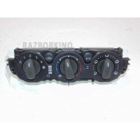 Блок управления печкой Ford Focus 3 1841572