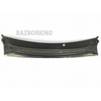 Водосток лобового стекла (жабо) Ford Focus 2 1437467