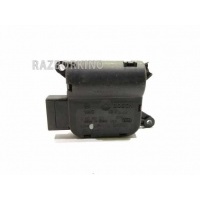 Моторчик заслонки печки Porsche Cayenne 955 957 7L0907511B