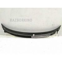 Водосток лобового стекла (жабо) Mazda 626 4 GE GA7B50790C