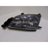 Блок фара левая Toyota Avensis 1 T220 1997-2003 8117005100