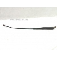 Поводок стеклоочистителя передний Ford Mondeo 2 6820505