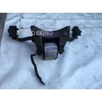 Кронштейн КПП Mercedes R171 SLK A1402421340