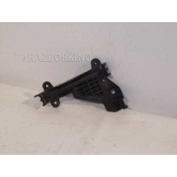 Направляющая бампера заднего Audi 4A0807484 4A0807484