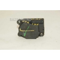 Моторчик заслонки печки Volvo S60 1 RS RH 30676510