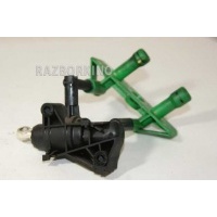 Главный цилиндр сцепления Ford Focus 1 1746859