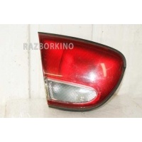 Фонарь задний правый внутренний Mazda Xedos 6 8BC351390A