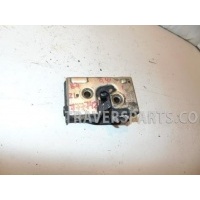 Замок двери задней левой Volkswagen Passat B4 357839015D