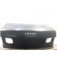 Крышка багажника Audi A8 D2 4D 4D0827023N