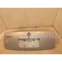 Крышка багажника Volkswagen Passat B5 3B5827025D