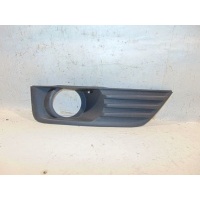 Накладка противотуманной фары правой Ford Focus 2 1337347