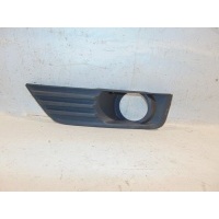 Накладка противотуманной фары левой Ford Focus 2 1337349