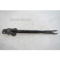 Тяга задняя продольная правая Land Rover Range Rover Evoque LR001175