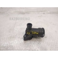 Патрубок системы охлаждения Mercedes C218 CLS A6422001156