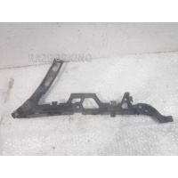 Кронштейн заднего бампера Land Rover Range Rover Sport 1 L320 LR015111