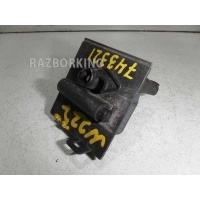 Активатор лючка бензобака Mercedes C117 CLA A0038203297