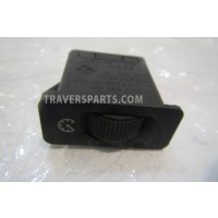 Кнопка BMW 5 E39 61318360461