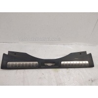 Обшивка багажника Land Rover Range Rover Evoque LR061593