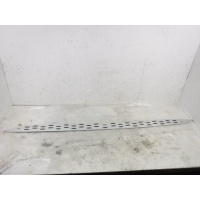 Накладка левой подножки Mercedes X166 GLS A1666900575