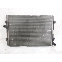 Радиатор основной Volkswagen Golf 7 5Q0121251GN