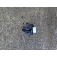 Кнопка (выключатель) BMW 5 E60 2003-2009 2004 61316930047