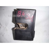 Замок двери задней левой Volkswagen Passat B4 357839015D