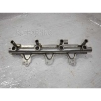 Рейка топливная Audi A4 B8 06J133317M