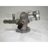 Тройник системы охлаждения Hyundai Elantra 5 MD 256002B003