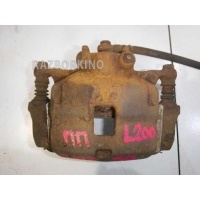 Суппорт передний правый Mitsubishi Montero Sport 2 KH0 4605A202
