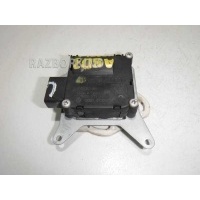 Моторчик заслонки печки Volkswagen Touareg 1 7L 2002-2010 4F0820511B