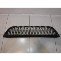 Решетка бампера Renault Sandero 1 8200735103