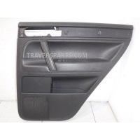 Обшивка (дверная карта) двери задней правой Volkswagen Touareg 1 7L 7L6867212BRNUQ