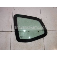 Стекло заднее боковое левое Renault Duster 833070013R
