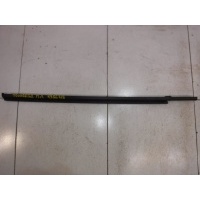 Уплотнитель двери Volkswagen Touareg 2 7P5 2011-2018 7P0837471A