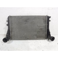 Радиатор охлаждения турбины (интеркулер) Skoda Superb 2 3T 3C0145805R