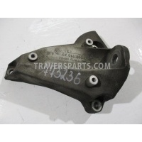 Кронштейн КПП Audi A4 B7 8D0399113AT