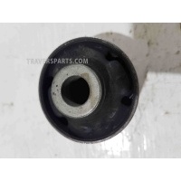 Сайлентблок переднего нижнего рычага Hyundai Coupe 2 GK 5458438010