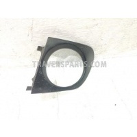 Накладка противотуманной фары левой Audi A4 B6 8D0941777