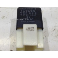 Реле Toyota Corolla E100 9098702010