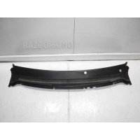 Водосток лобового стекла (жабо) Ford Focus 2 1437467