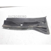 Водосток лобового стекла (жабо) Nissan X-Trail T30 668638H900