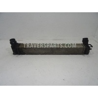 Радиатор охлаждения турбины (интеркулер) Renault Scenic 3 JZ 144960006R