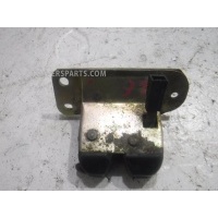 Замок двери багажника Mitsubishi Carisma MR100905