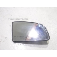 Зеркальный элемент правый Audi A4 B7 4F0857536C