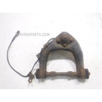 Рычаг передний правый верхний Mitsubishi Montero Sport 1 K90 MR296096