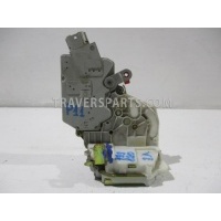 Замок двери задней левой Nissan Primera P11E 1996-2002 825039F511
