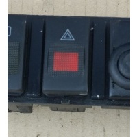 кнопка аварийной сигнализации AUDI A8 (D2) 1994-2003 AUDI A8 (D2) 1994-2003 1995 4D0941509,